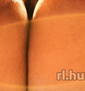 Dunaf�ldv�r, Eszti 06703929452
