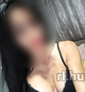 Evelin (18+ éves) - Telefon: +36 20 / 381-2601 - Jászberény