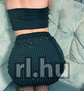 Evelin (20 éves) - Telefon: +36 70 / 329-7266 - Miskolc