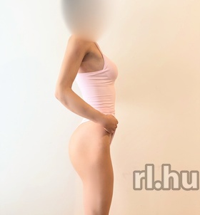 Fanni (19 éves) - Telefon: +36 20 / 205-0933 - Budapest