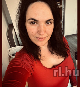 Fanni (20 éves) - Telefon: +36 20 / 443-4350 - Szeged