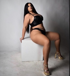 Fanni (25+ éves) - Telefon: +36 30 / 342-6248 - Győr