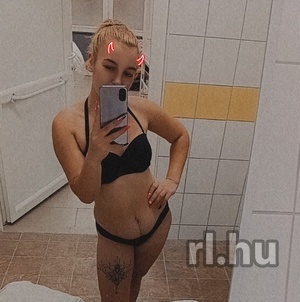 Fanni (21 éves, Nő) - Telefon: +36 30 / 717-5214 - Hajdúszoboszló, szexpartner