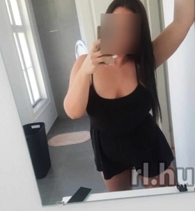 FaszimádóLilli (22+ éves) - Telefon: +36 20 / 621-5188 - Sopron