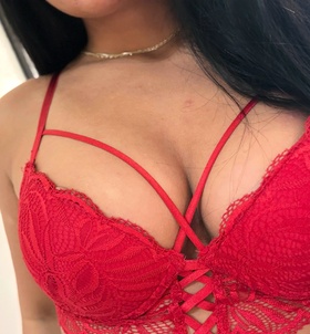 Flóra (21 éves, Nő) - Telefon: +36 20 / 492-3091 - Mosonmagyaróvár, szexpartner