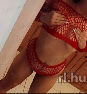 Flora (24+ éves) - Telefon: +36 70 / 152-4563 - Győr