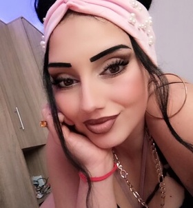 Flymolly (23 éves, Nő) - Telefon: +36 30 / 567-3153 - Kecskemét Kecskemét , szexpartner