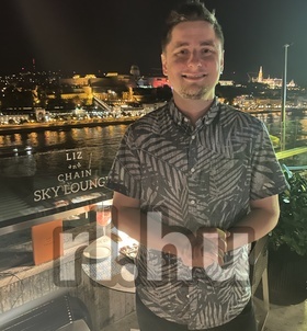 Funthomas (26 éves, Férfi) - Telefon: +36 20 / 338-1305 - Budapest, XIV., szexpartner