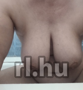 Gabi (40+ éves) - Telefon: +36 70 / 403-9939 - Szeged