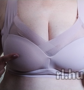 Gabi (40+ éves) - Telefon: +36 70 / 403-9939 - Szeged
