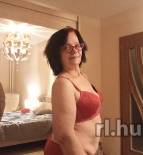 P�cs, GabiWebcam 06305186403