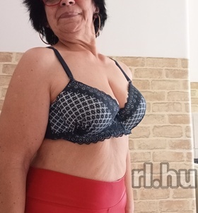 P�cs, GabiWebcam 06305186403