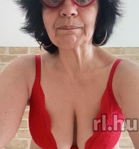 P�cs, GabiWebcam 06305186403