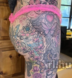 Budapest, Gina 06707585650