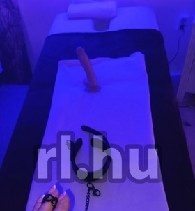 Budapest, Gina_Gold 06705841987