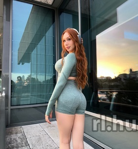 Ginger Budapest escort Mädchen