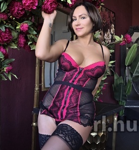 Goddess Budapest domina lányok