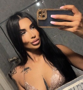 P�cs, Hanna 06205754759