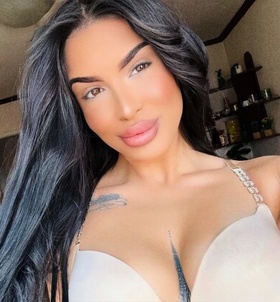 P�cs, Hanna 06205754759