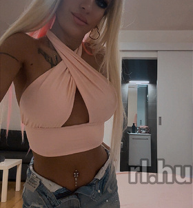 Hanna Szekszárd escort girls