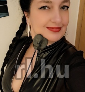 Harmónia-Martina Budapest Erotische Massage Mädchen