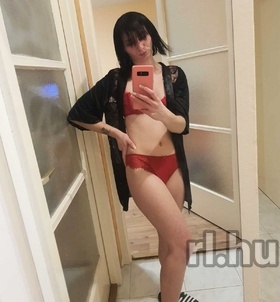 Henike Szekszárd escort Mädchen