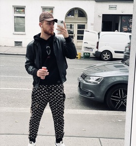 Gy�r, Honor01 06701440241