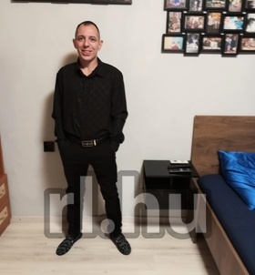 Hugo (32 éves) - Telefon: +36 70 / 618-1062 - Üllő