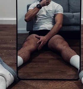 Hunor (20+ éves) - Telefon: +36 30 / 559-8212 - Székesfehérvár