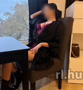 Sz�kesfeh�rv�r, Ildik� 06205558709