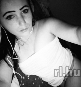 Iza (20+ éves) - Telefon: +36 20 / 561-2335 - Szeged