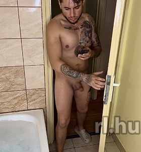 Jacob5521 Budapest escort Mädchen