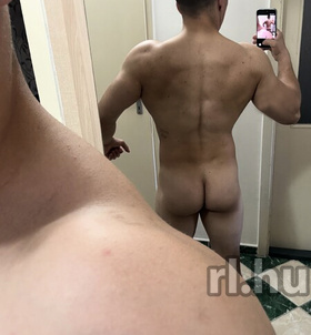 James Debrecen szexpartner l�nyok