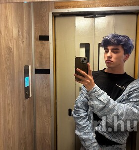 Budapest, James 06701535673