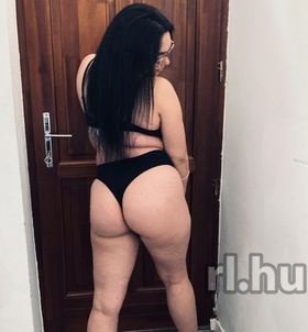 Jasmine_VIP Komárom escort Mädchen