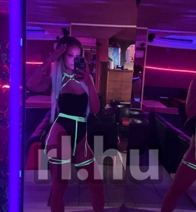 Jázii20 (22 éves) - Telefon: +36 20 / 974-6280 - Budapest, VIII