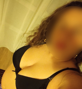 Jázmin (28 éves) - Telefon: +36 30 / 578-1941 - Keszthely