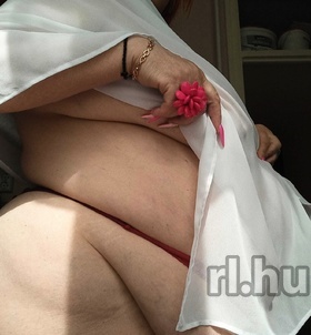 Jázmin (62 éves) - Telefon: +36 30 / 950-7600 - Győr