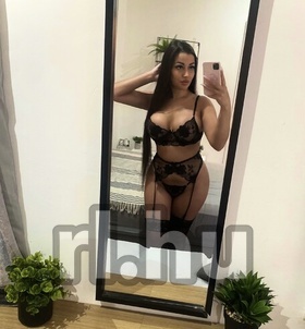 Jázmin Békéscsaba escort Mädchen