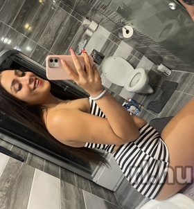 Budapest, Jenna 06303023049