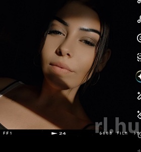 Jenna (21 éves) - Telefon: +36 70 / 200-8142 - Dunaharaszti