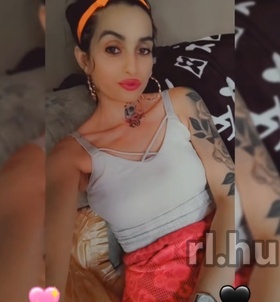 Jennet (27 éves) - Telefon: +36 70 / 743-1281 - Kecskemét