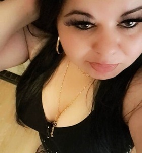 Jenny (30 éves) - Telefon: +36 20 / 910-7254 - Szolnok