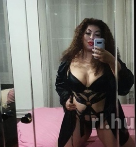 Jennyfer (26 éves) - Telefon: +36 70 / 200-8595 - Miskolc