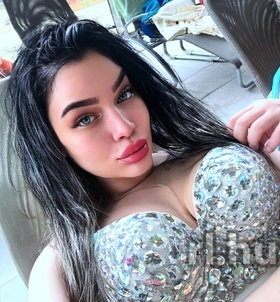 Kazincbarcika, JennyferMoon 06303390249