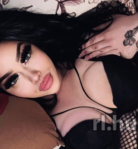 JennyferMoon Budapest escort Mädchen