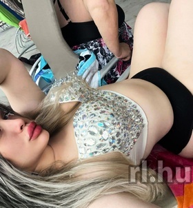 Kazincbarcika, JennyferMoon 06303390249