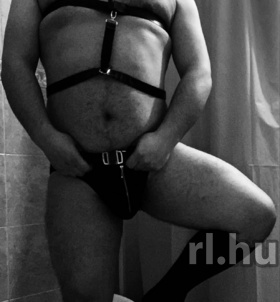 John Budapest escort Mädchen