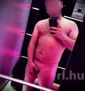 John Budapest escort Mädchen