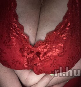 Judit (50+ éves) - Telefon: +36 70 / 646-0706 - Veszprém
